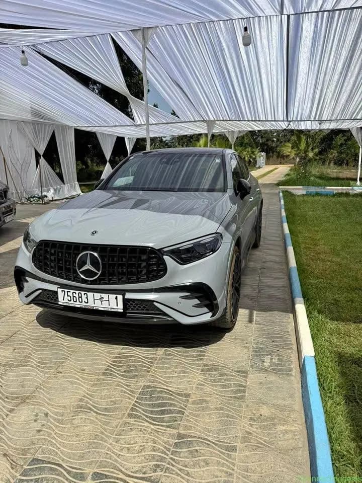mercedes glc 300