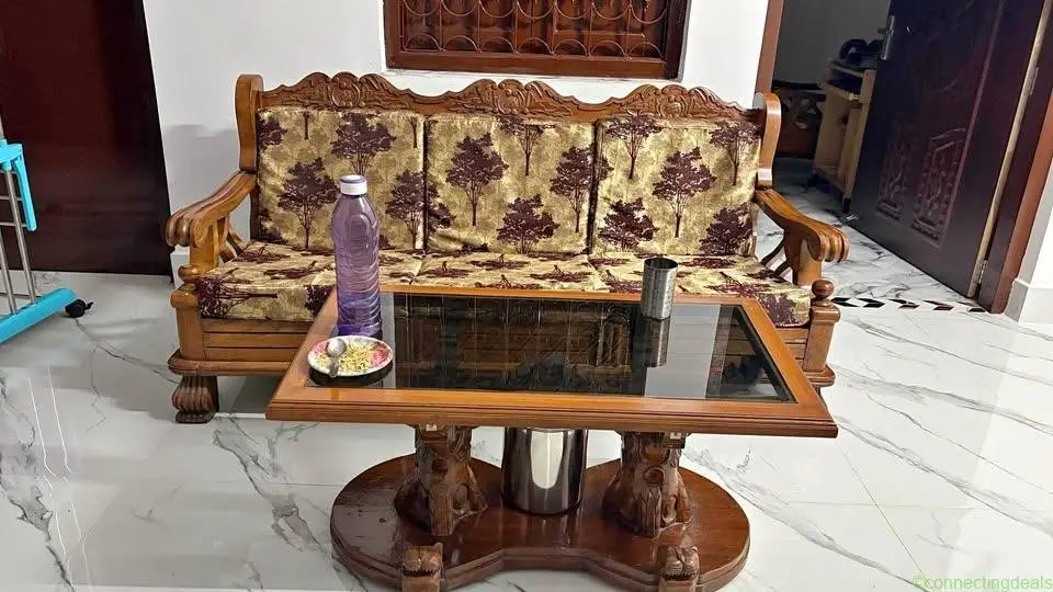 Maharaja Sofa - Image 1