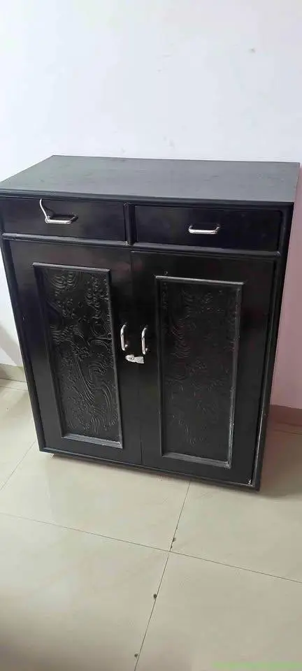 Almari with lock and drawers