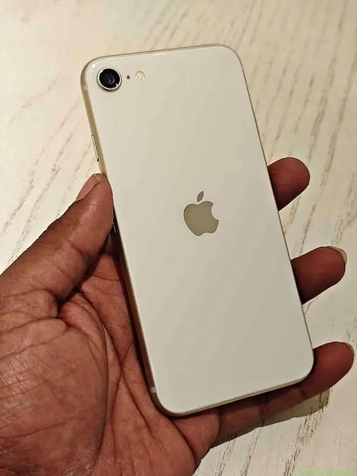 Exchange sale iPhone SE 3rd gen 5G 2022 only