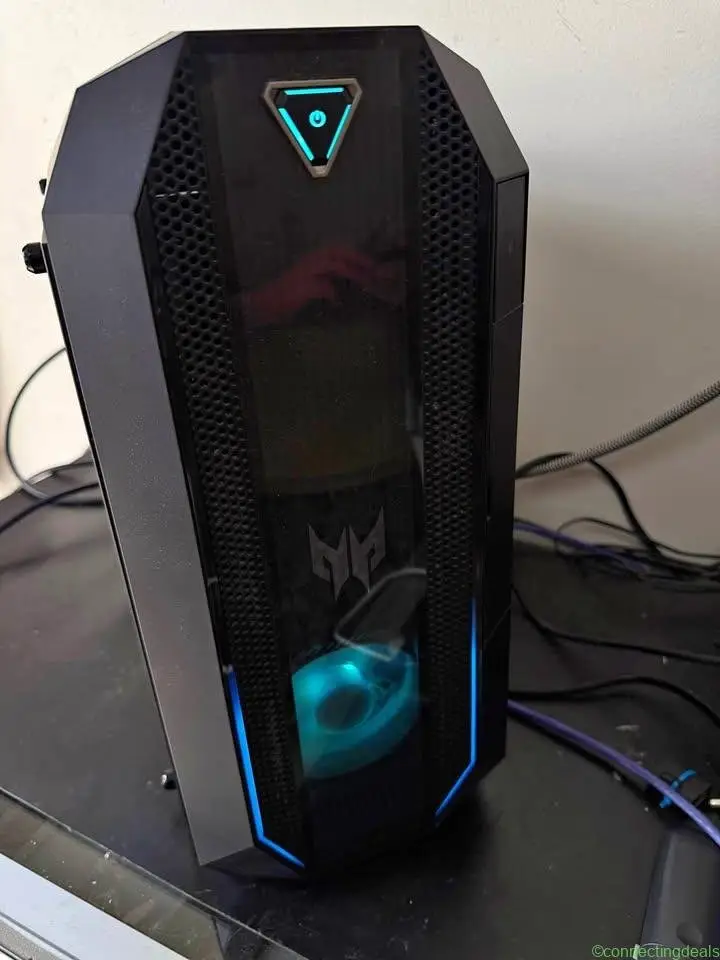 RTX 2060, Intel i7-10700,16GB RAM - Acer Predator
