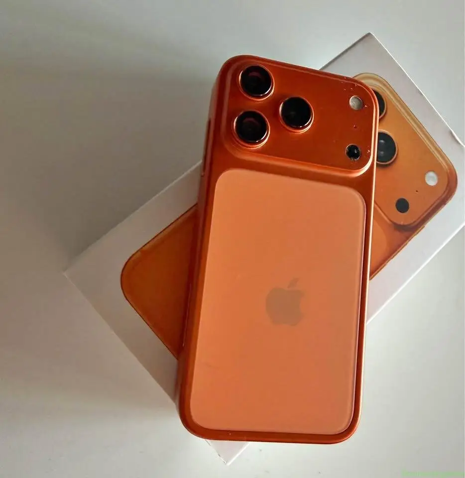 Mini iPhone 17 pro max(android software)