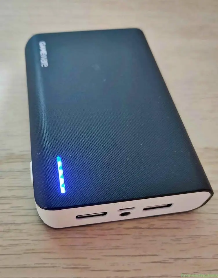🔋 باوربانك قوي وأنيق – رفيقك المثالي للشحن في أي