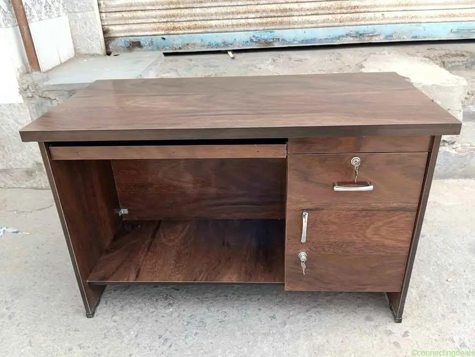 Office table Manufacturing