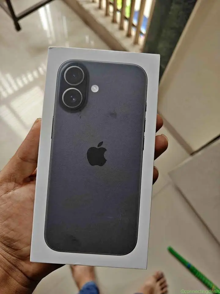 Iphone 17 256gb seal pack with bill - Image 1