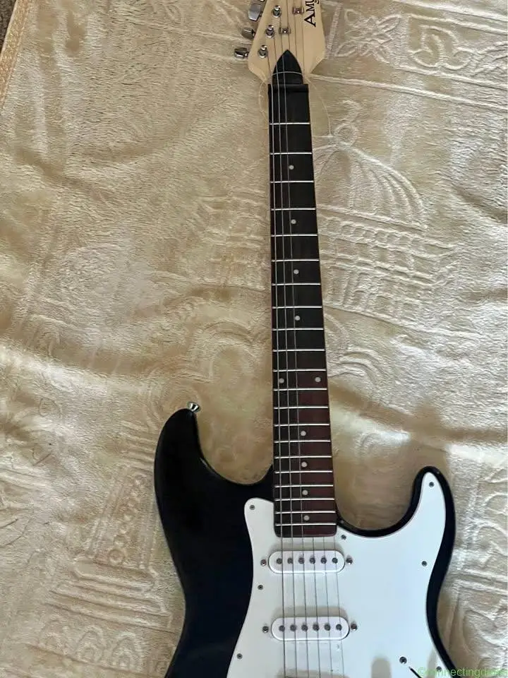 Guitar electric Amuse - Image 1