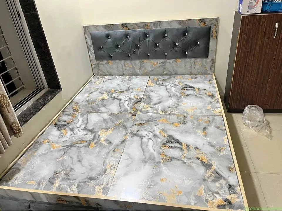 King size bed