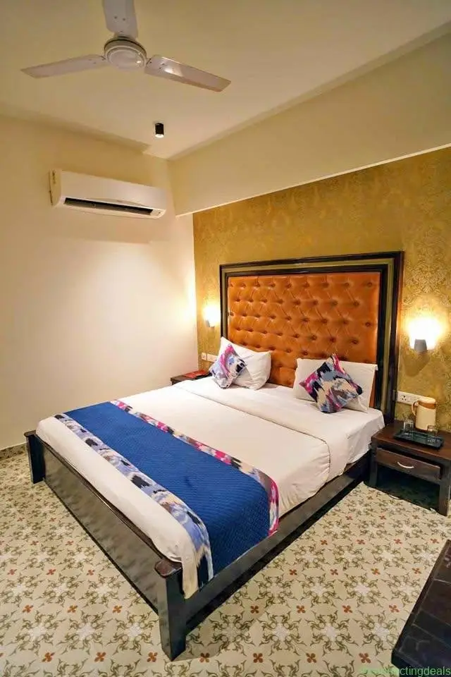 Hotel Or Restaurant For Sale