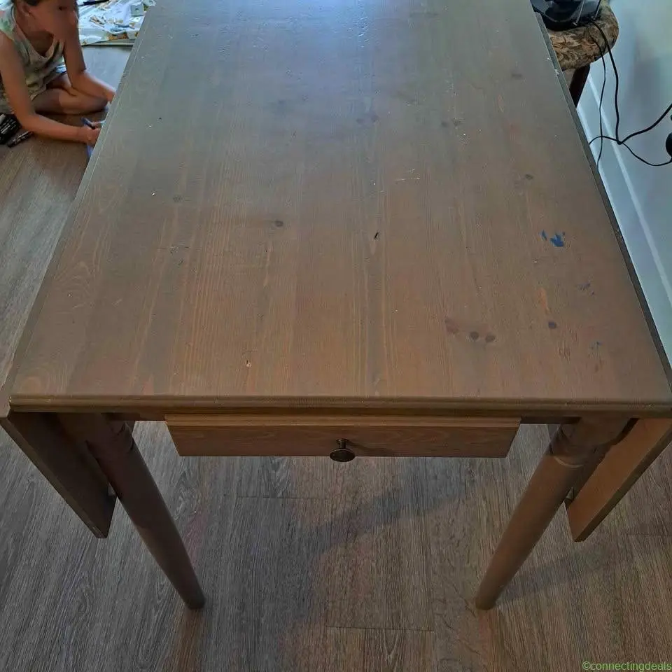 Table Ikea - Image 1