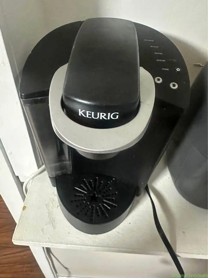 Keurig k pods coffee maker - Image 1