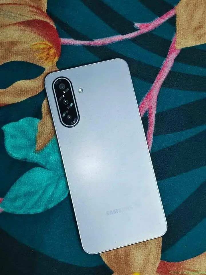 Samsung galaxy a17 5g with voice-mail