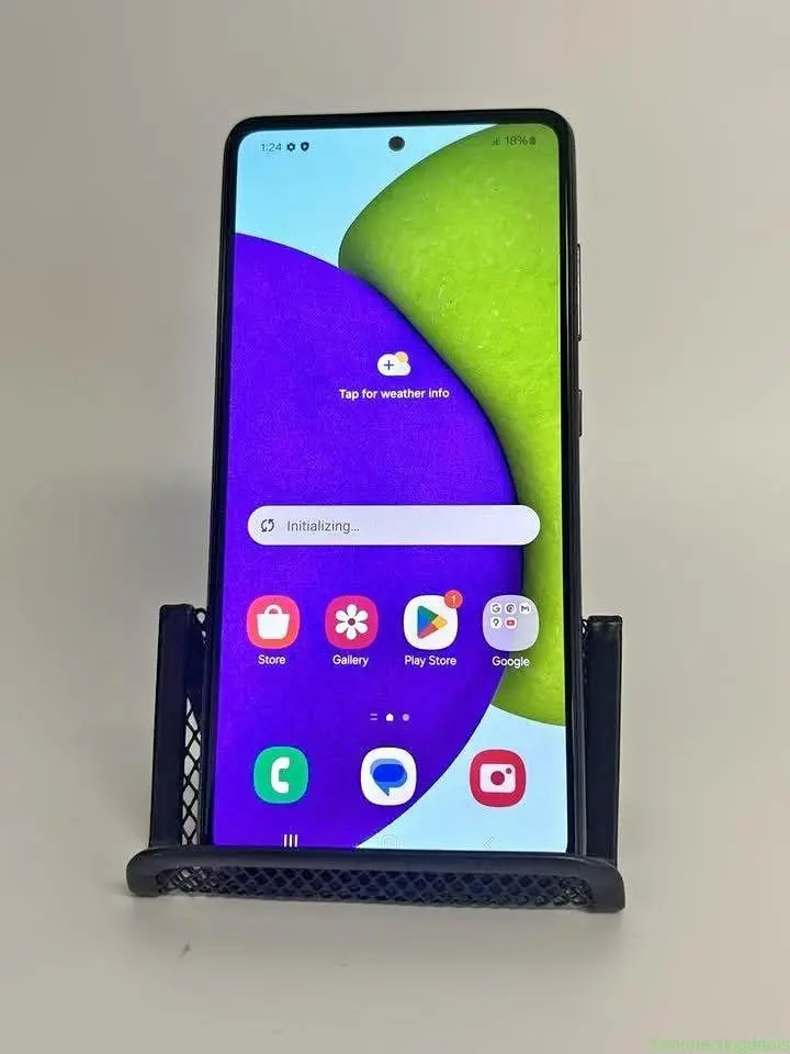 📱 Samsung Galaxy A52 5G • 128GB Storage • 6GB RAM