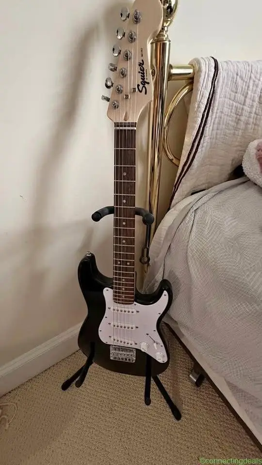 Full set of Guitar - Image 1