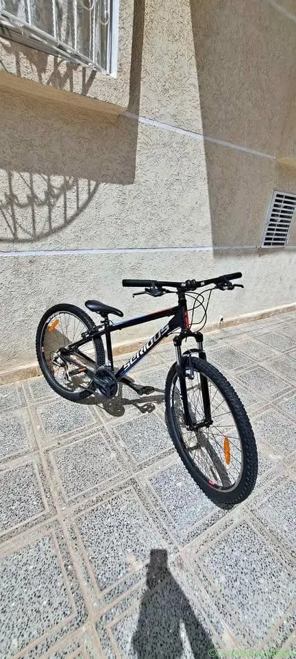 Bike ne9 deyal bara 27.5 🖤❤️