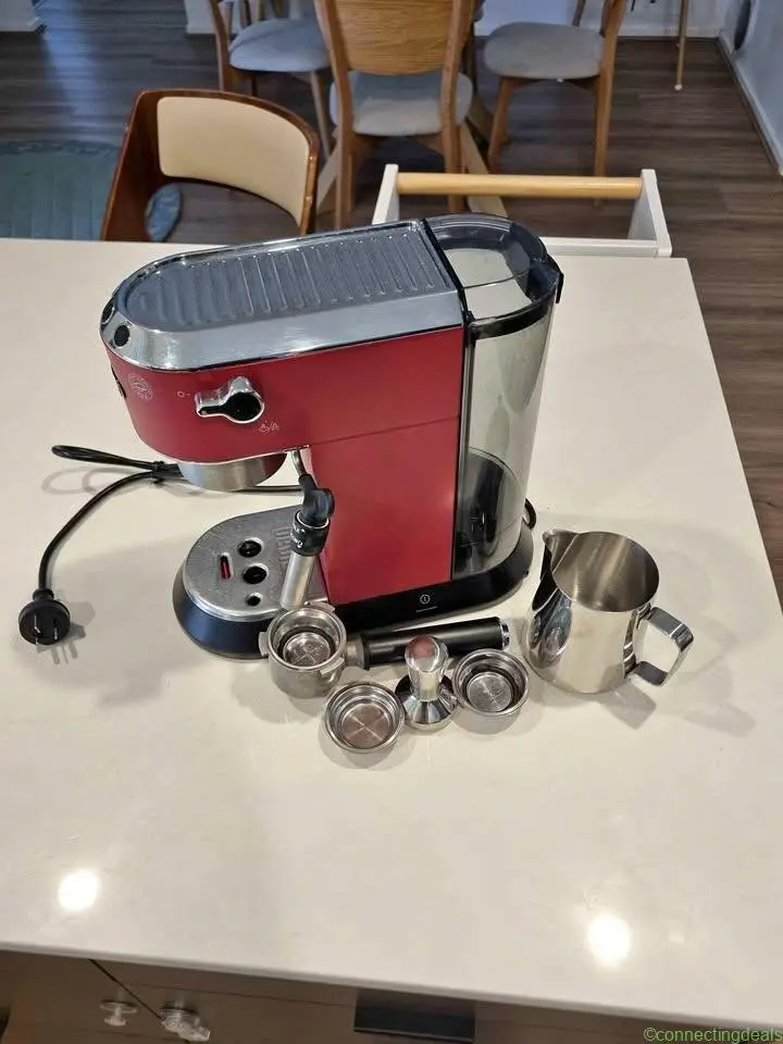 Delongi Dedica espresso machine