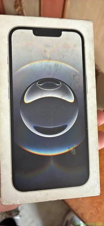 iPhone 16e white colour no dent no scratch