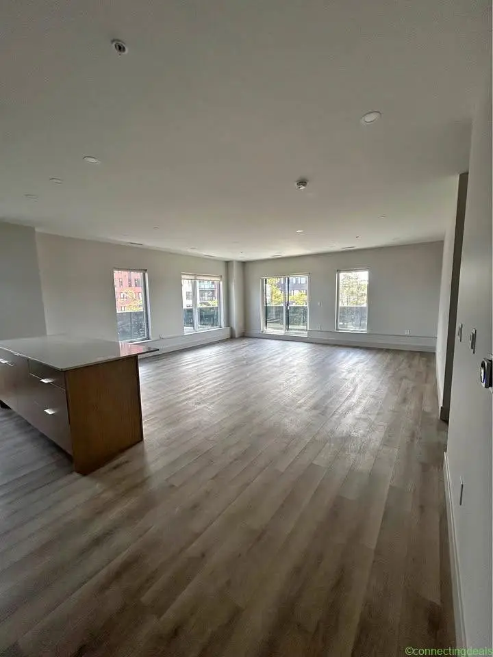 NOW LEASING- MZM Tower Apartments