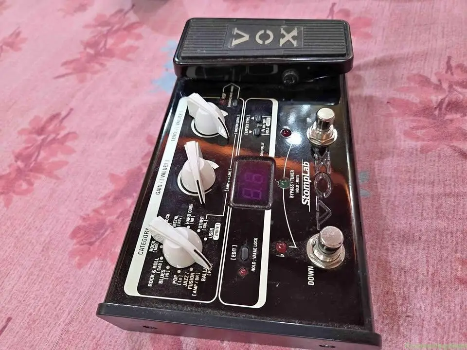 Vox stomplab 2g guitar multieffects unit