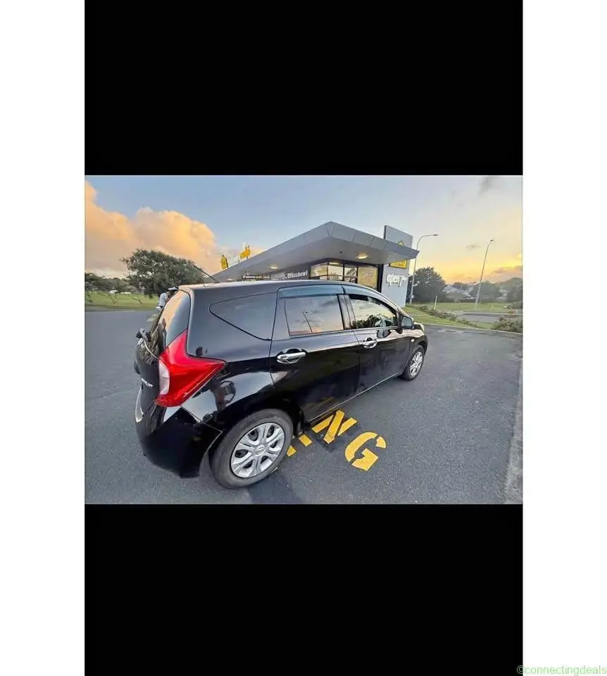 2014 Nissan - Image 1