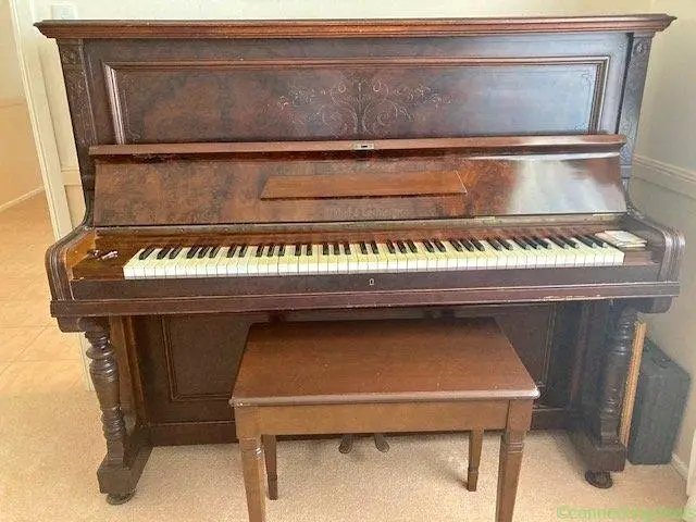 Antique Piano