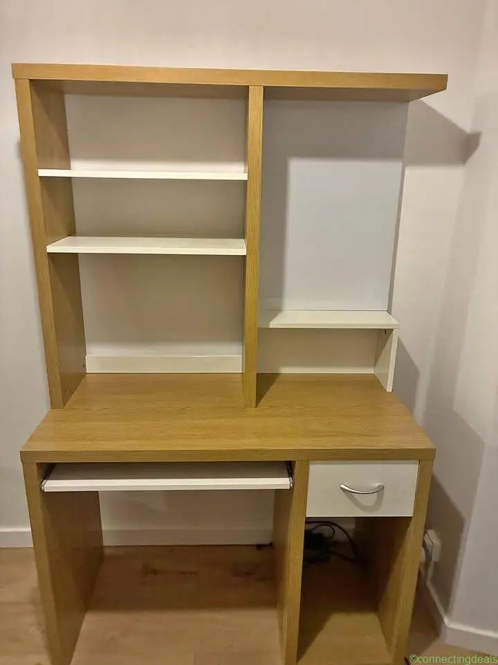 Bureau - Image 1