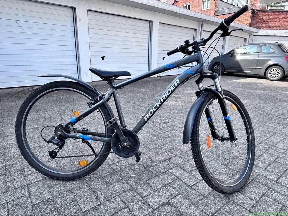 Kids bike - black
