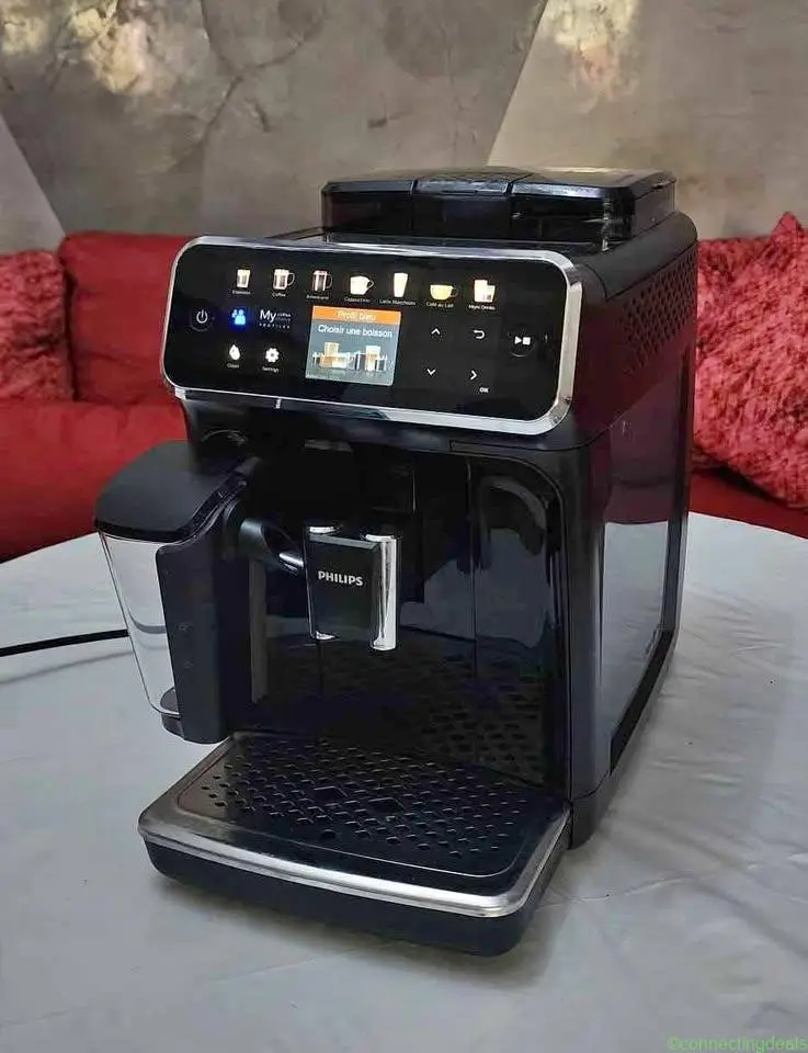 Machine à café Philips avec carafe à lait