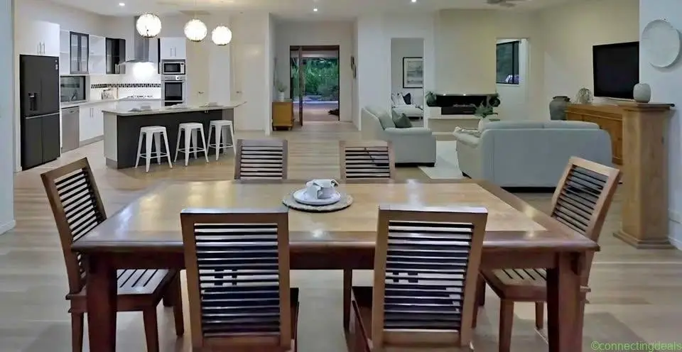 6 Seater Dining Set