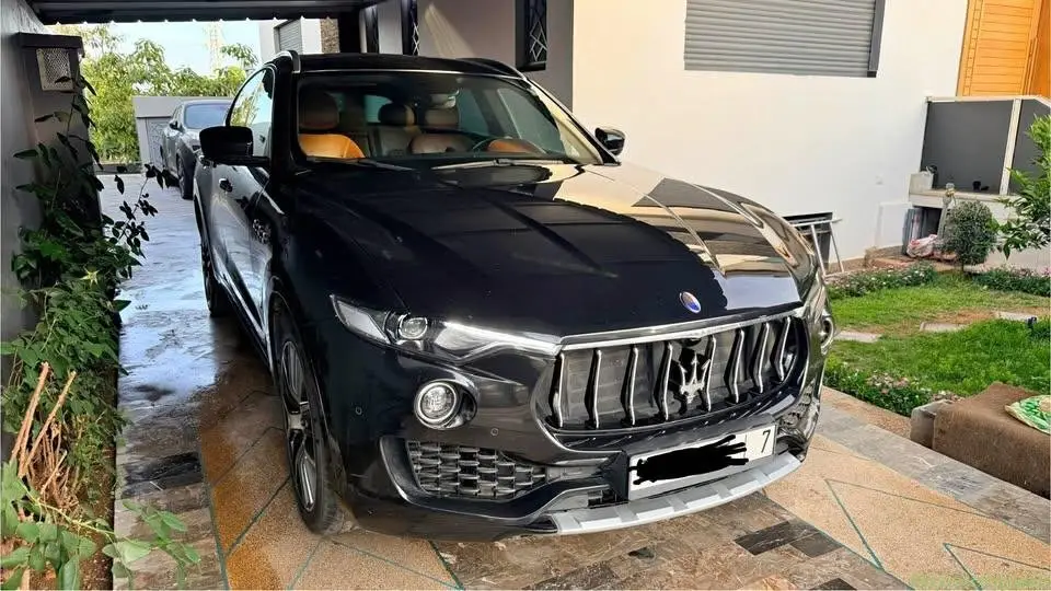 Maserati levante - Image 1