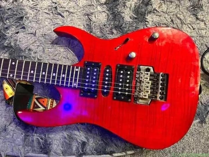 Guitar on sale - Image 1