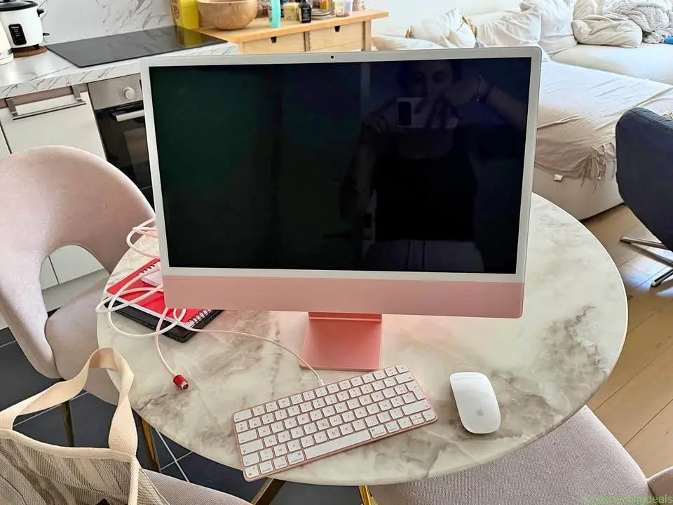 iMac rose 2024