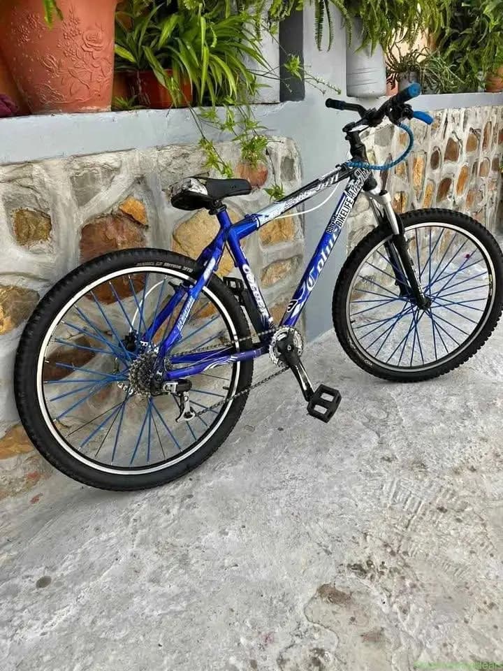 Bike te9sar chi haja n9awaa o l3moriyaa top 9ra