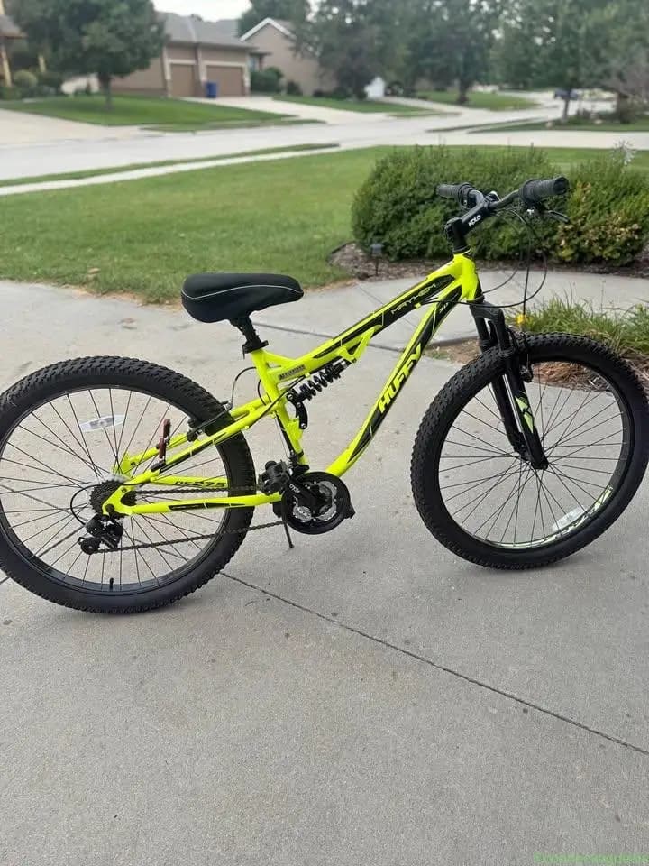 Huffy mountain bike π΅ - Image 1