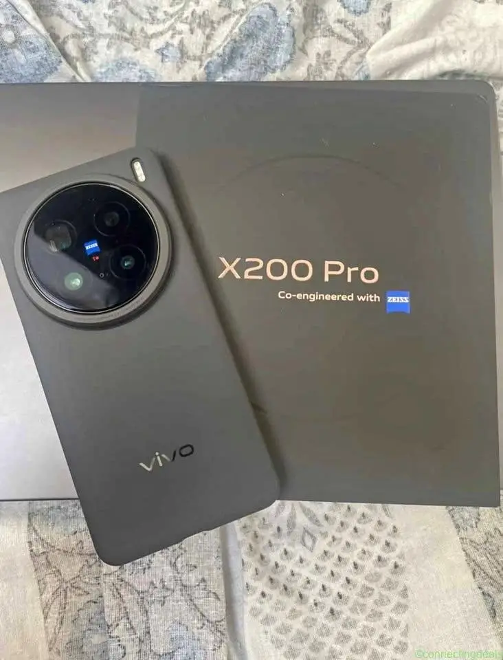 Vivo x200pro camera king smart phone neat and
