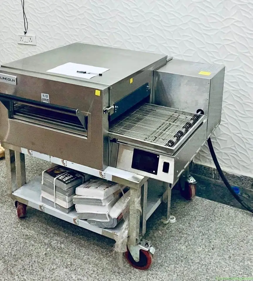 Lincoln pizza oven 1100 series