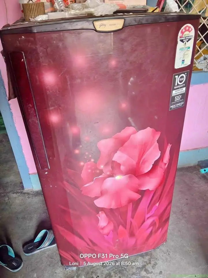 Good condition 190 liter fridge