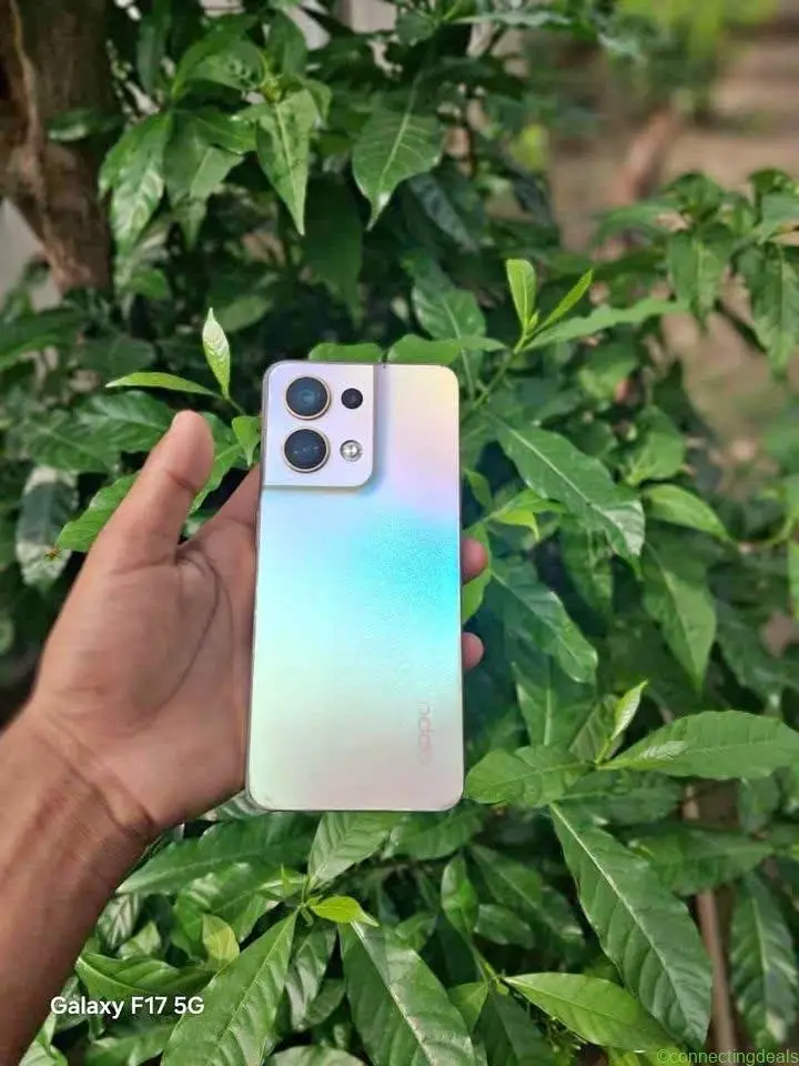 Phone - Image 1