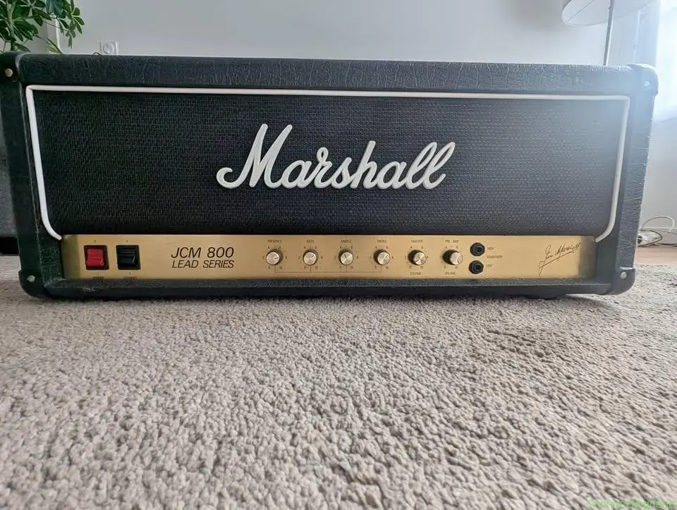 Marshall JCM 800 2203 (amplificateur guitare)