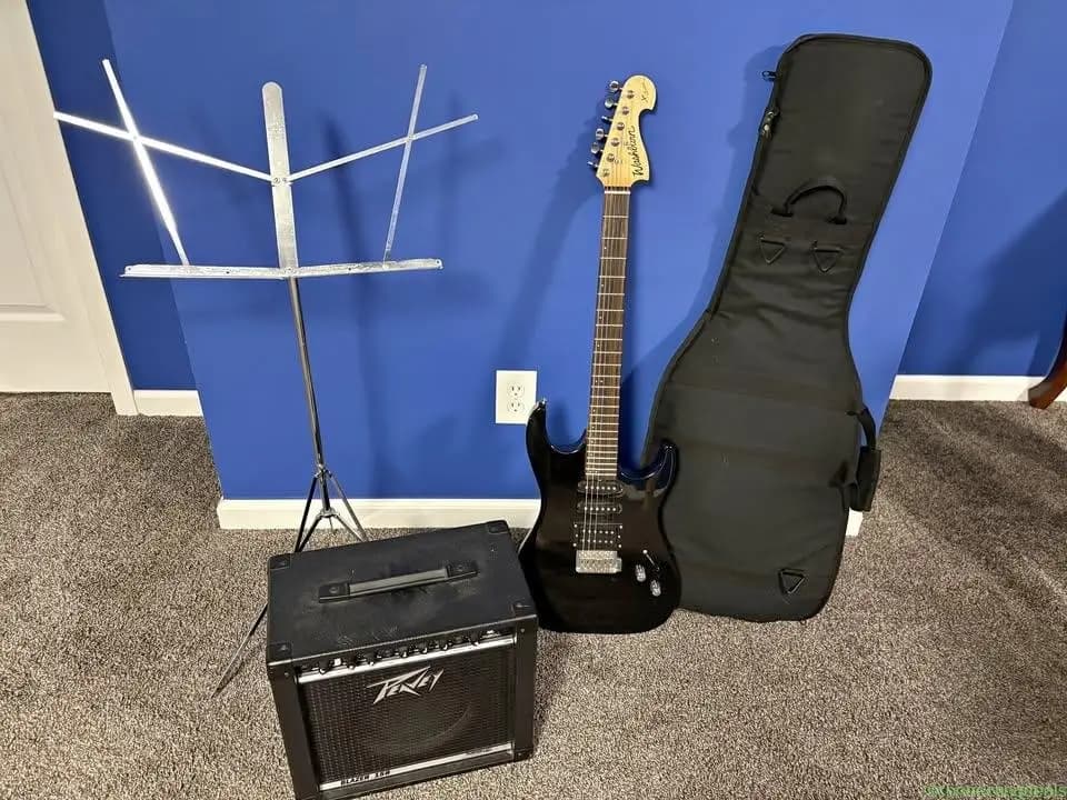 Washburn Electric Guitar & aBg, Peavey Amp, and