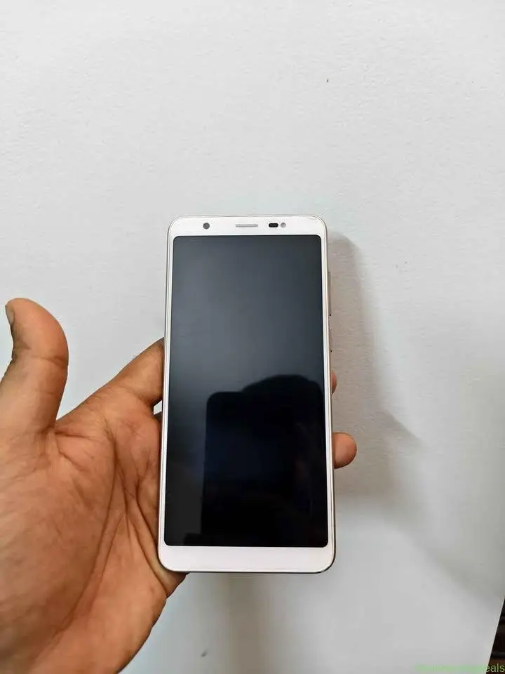 Lava Iris90 Phone - Not in working condition