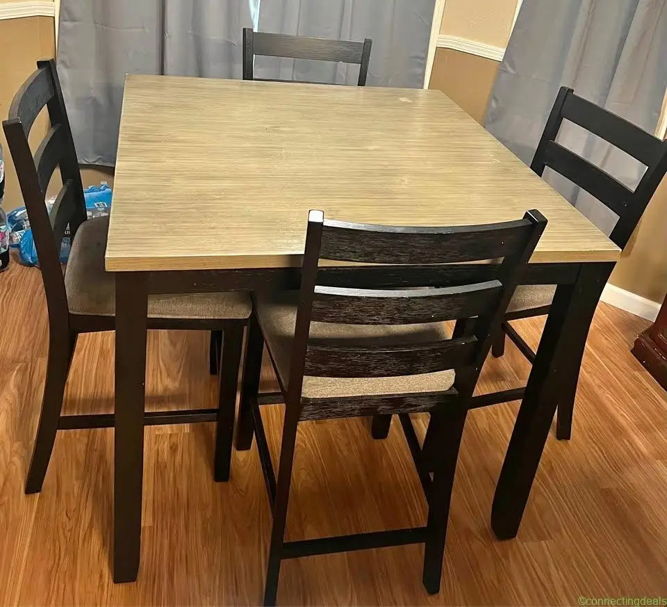 Dining set