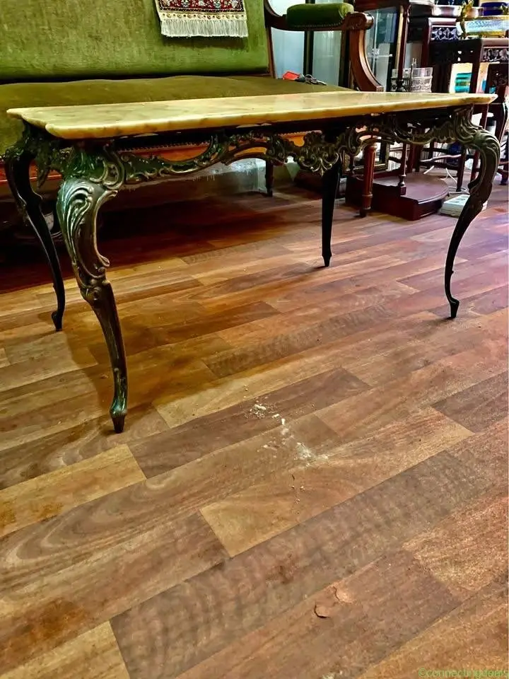 Table basse antique en bronze casa Oulfa