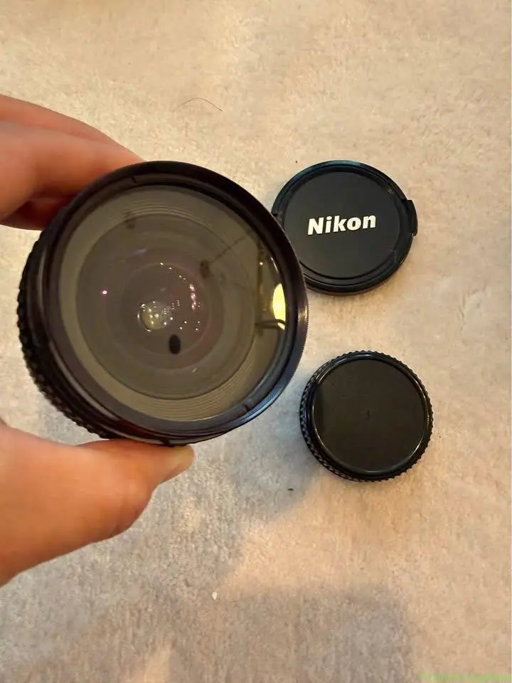 Nikon AF NIKKOR 20mm f/2.8D Wide Angle Lens β