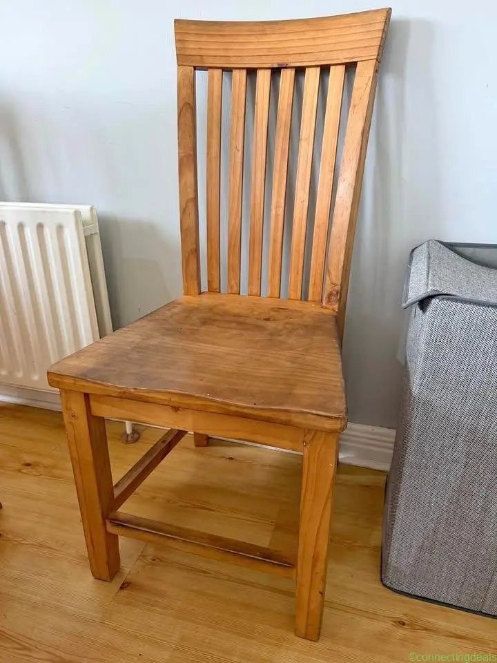 Dining chair