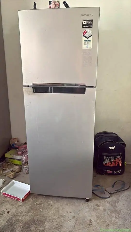 Refrigerator fridge