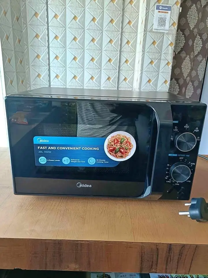 Microwave - Image 1