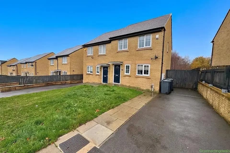 3 beds 1 bath House