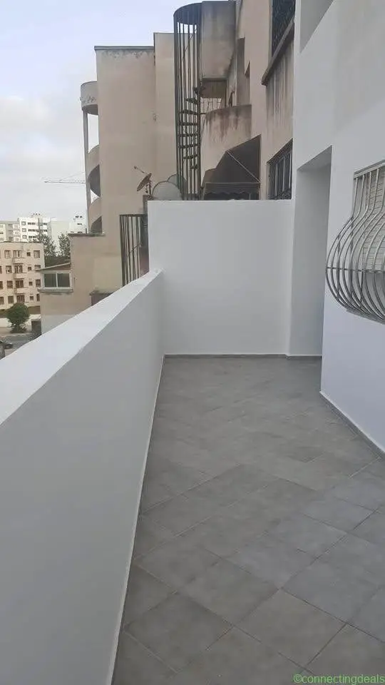 Appartement de 160m2 à côté piscine chinois