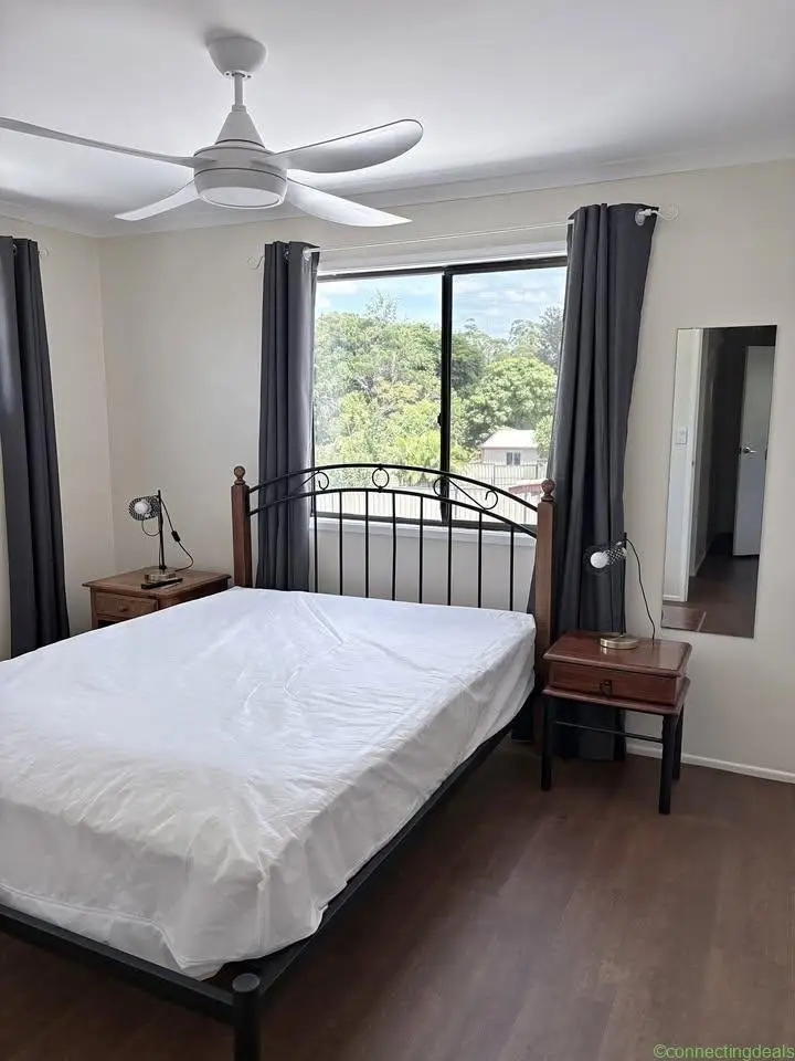 1 Bed 1 Bath Room for Single Person