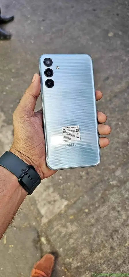 Samsung Galaxy M15 {5G} 128GB, 6GB